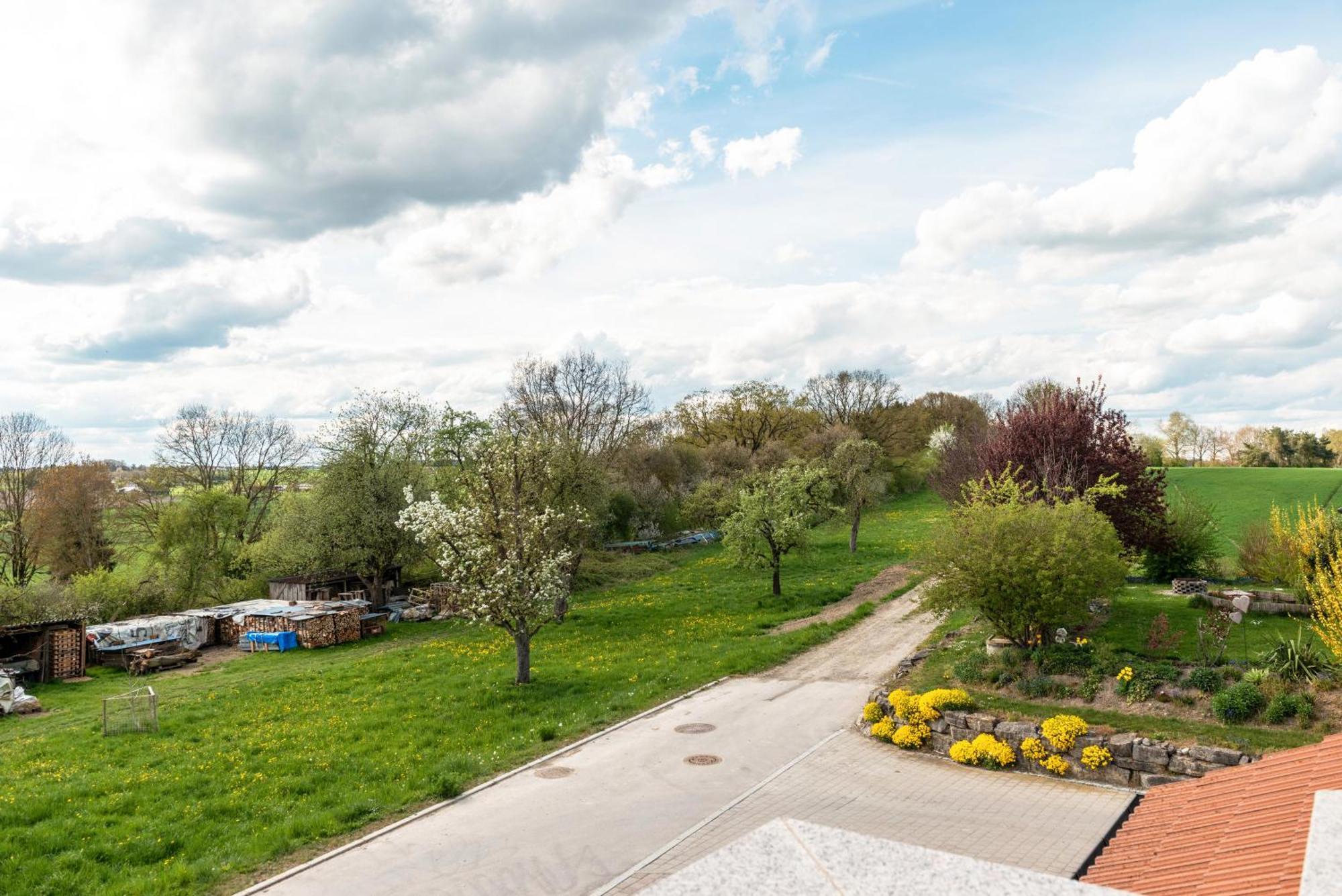 Arnold Laubbach Apartment Ostrach ภายนอก รูปภาพ