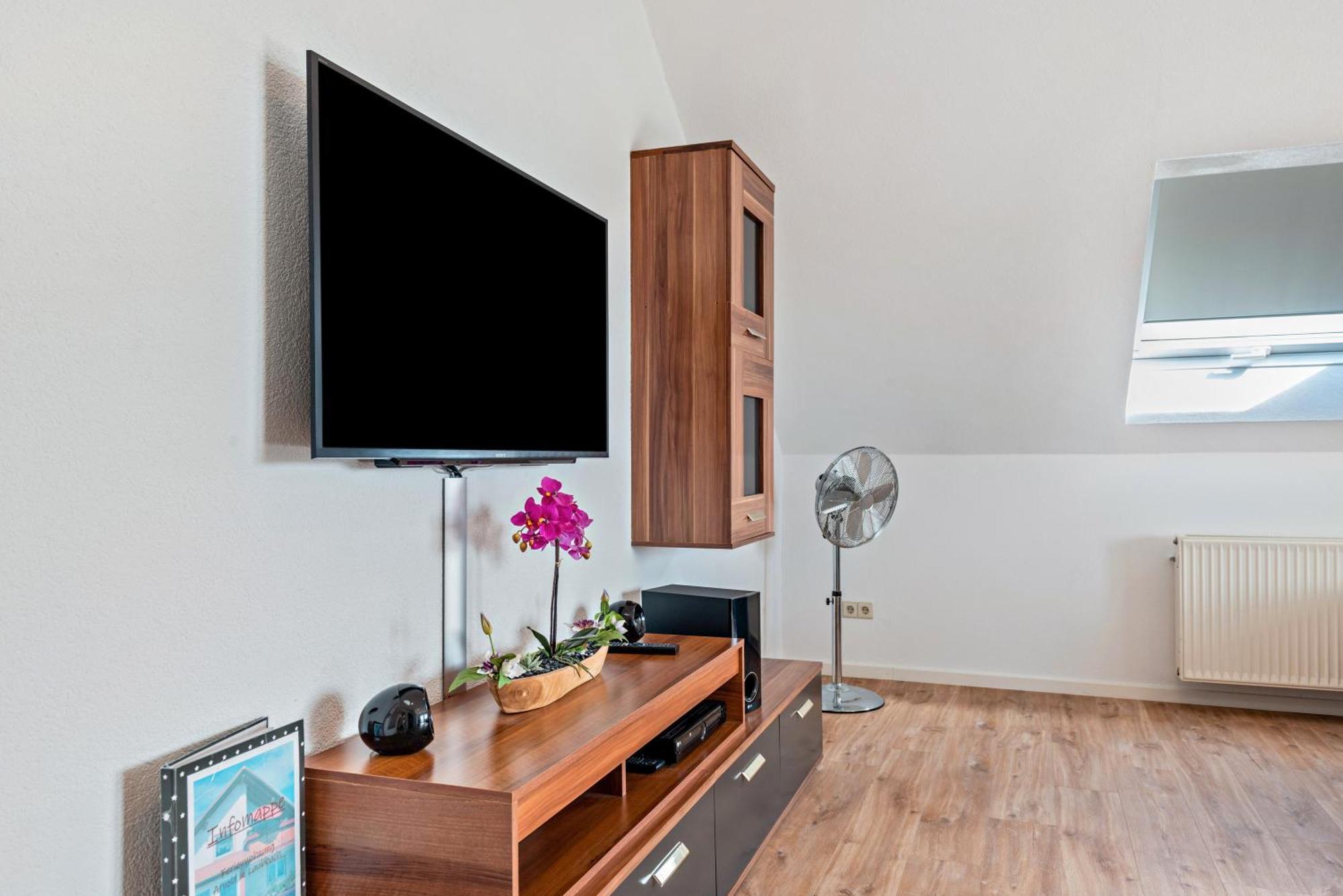 Arnold Laubbach Apartment Ostrach ภายนอก รูปภาพ